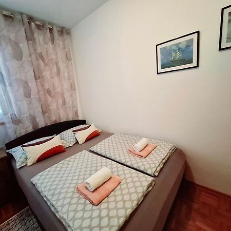 Ferienwohnung Bella Vista Umag Exterior foto